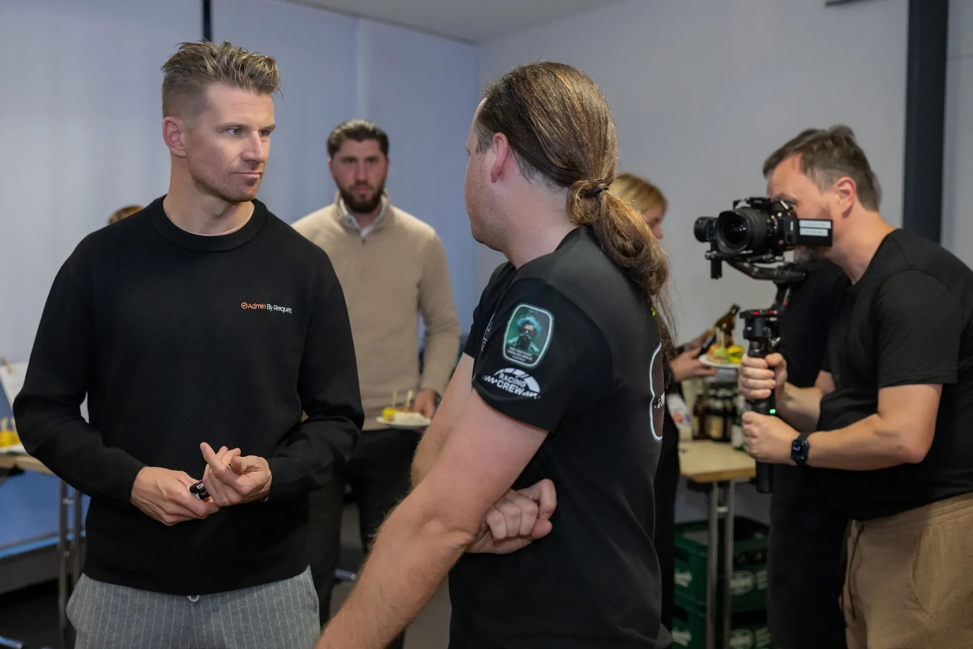 Professionelle Aufnahme von Nico Hülkenberg auf der it-sa