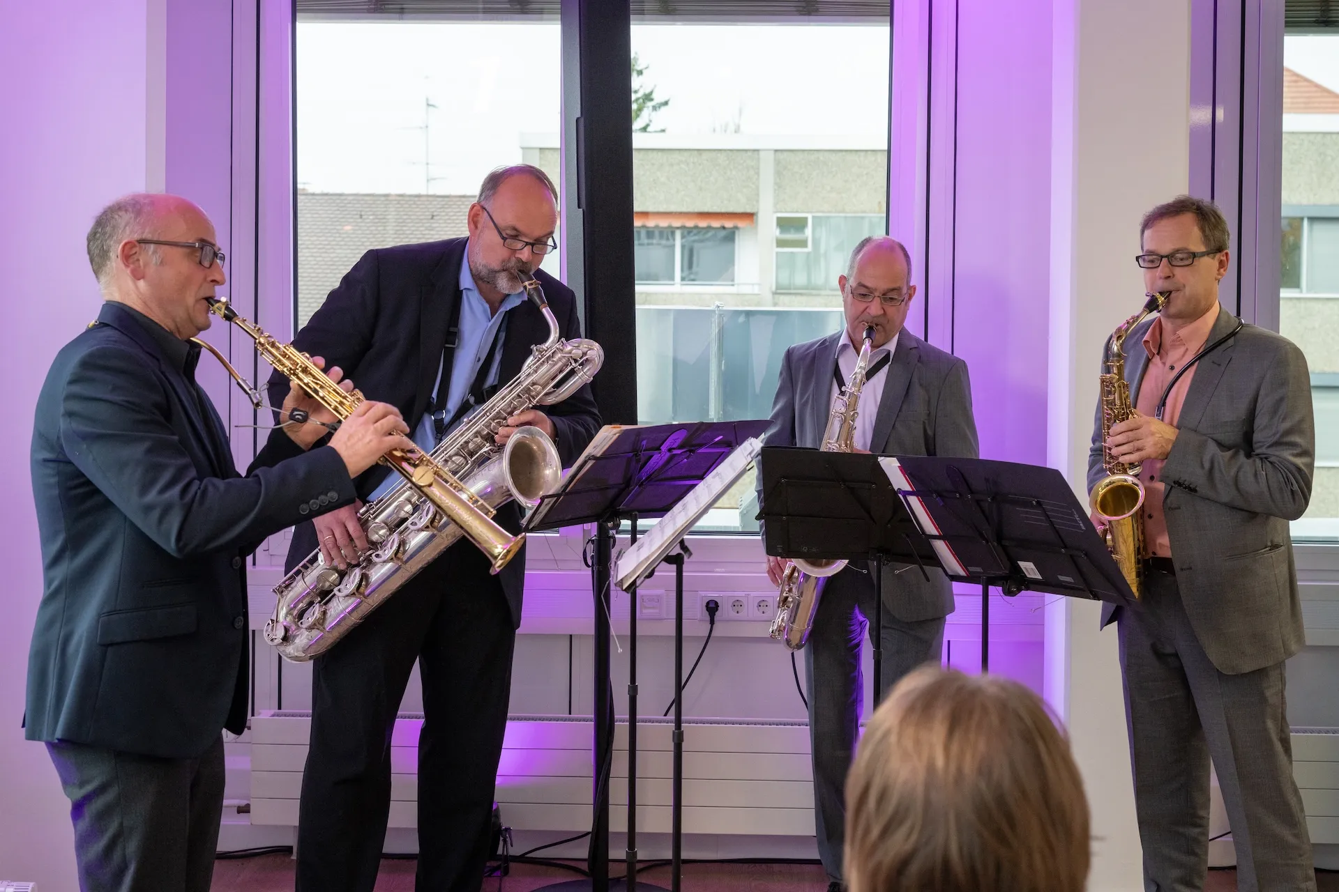 Musikalische Begleitung mit Blasinstrumenten bei der Eröffnung