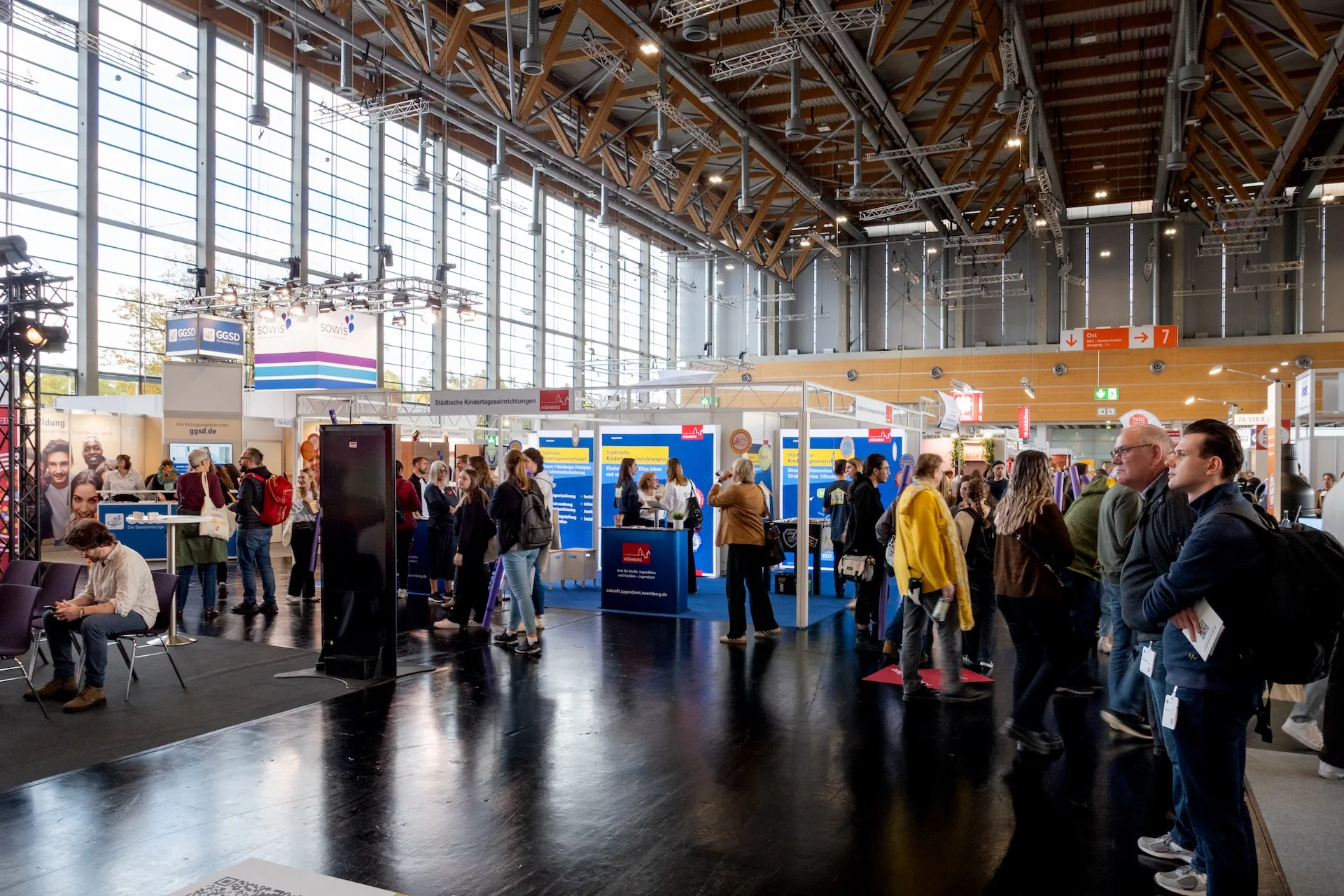 Präsentation von Ausstellern auf der ConSozial 2025