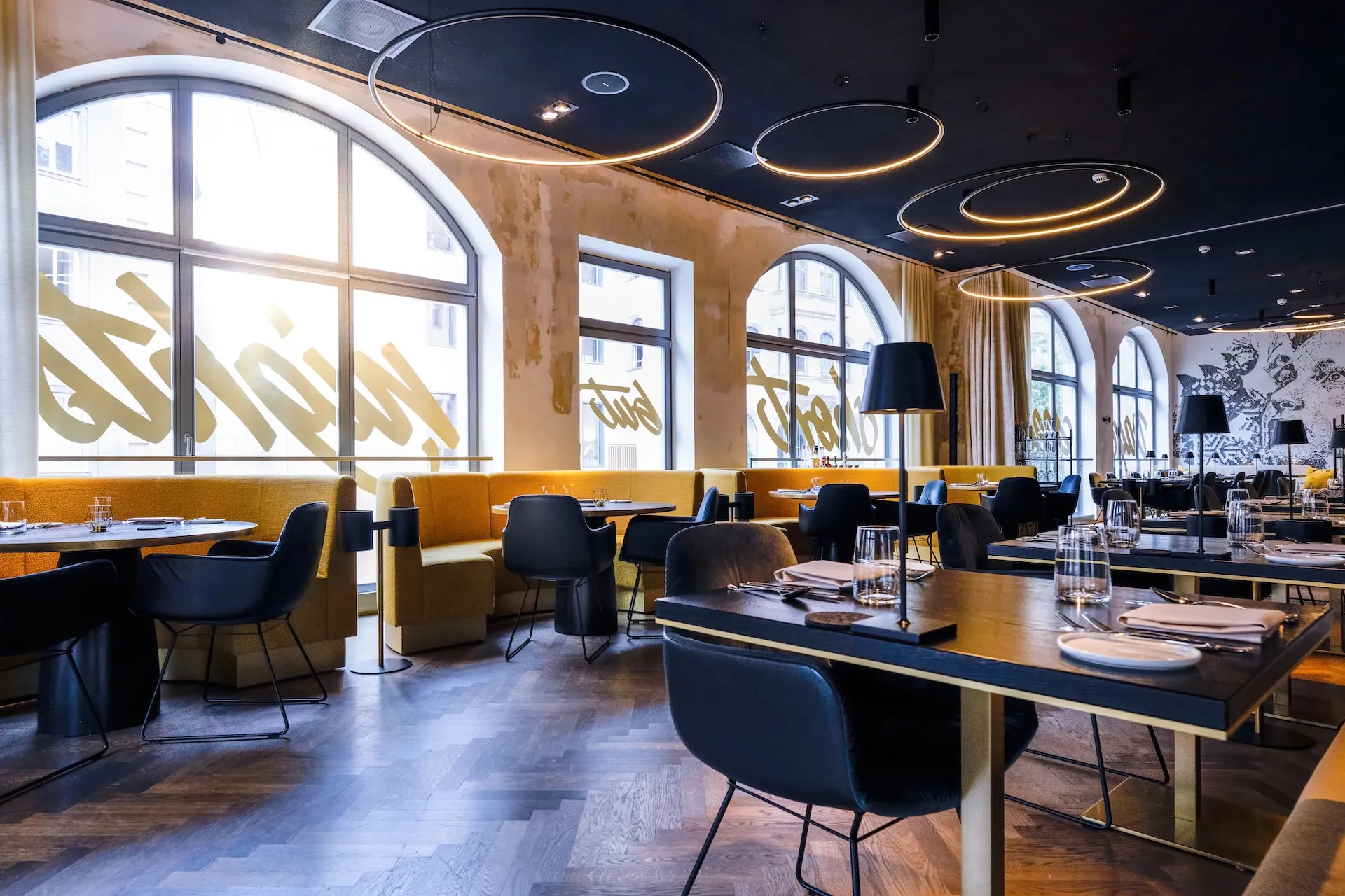 Edles Ambiente eines gehobenen Restaurants