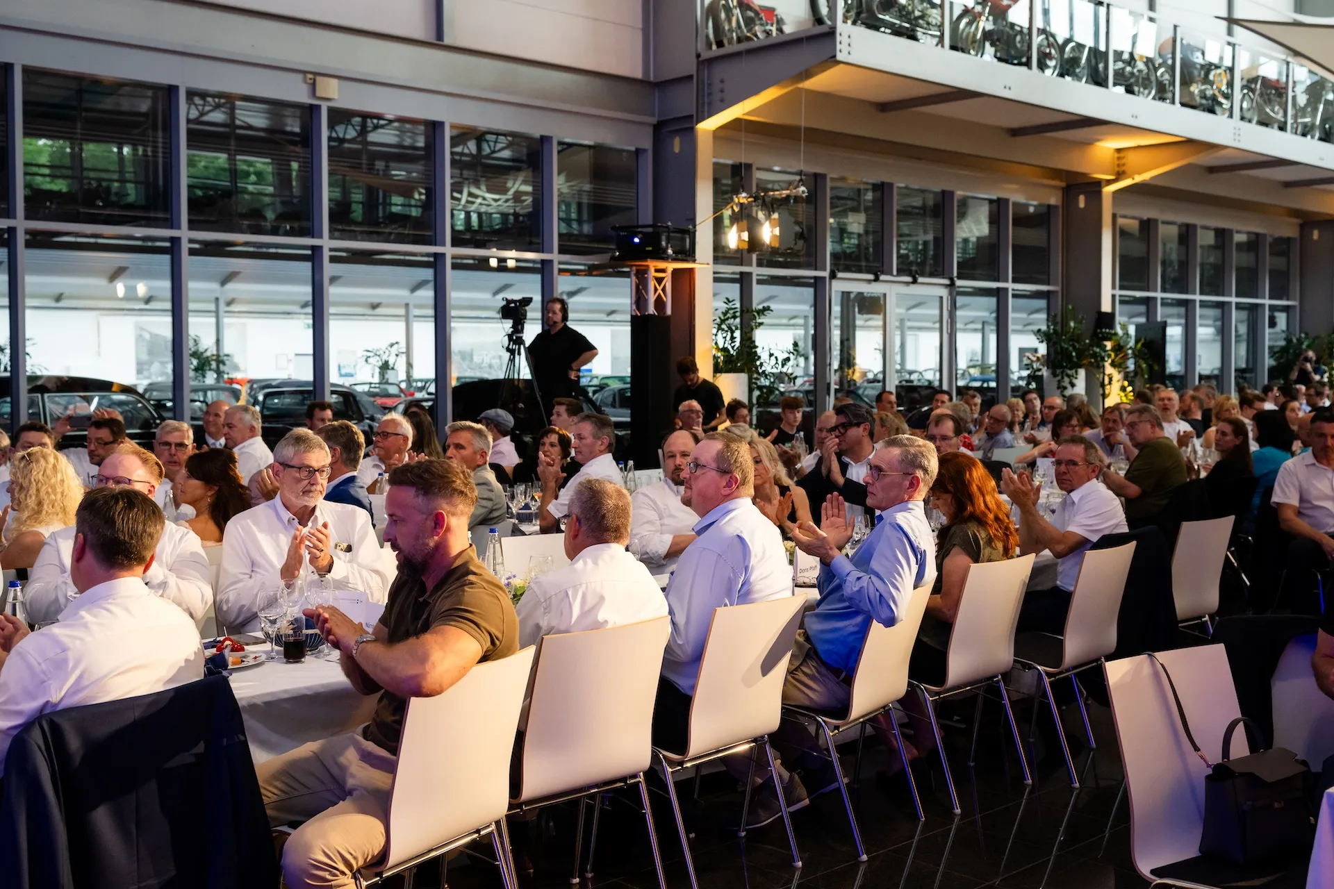 Applaus beim Dinner