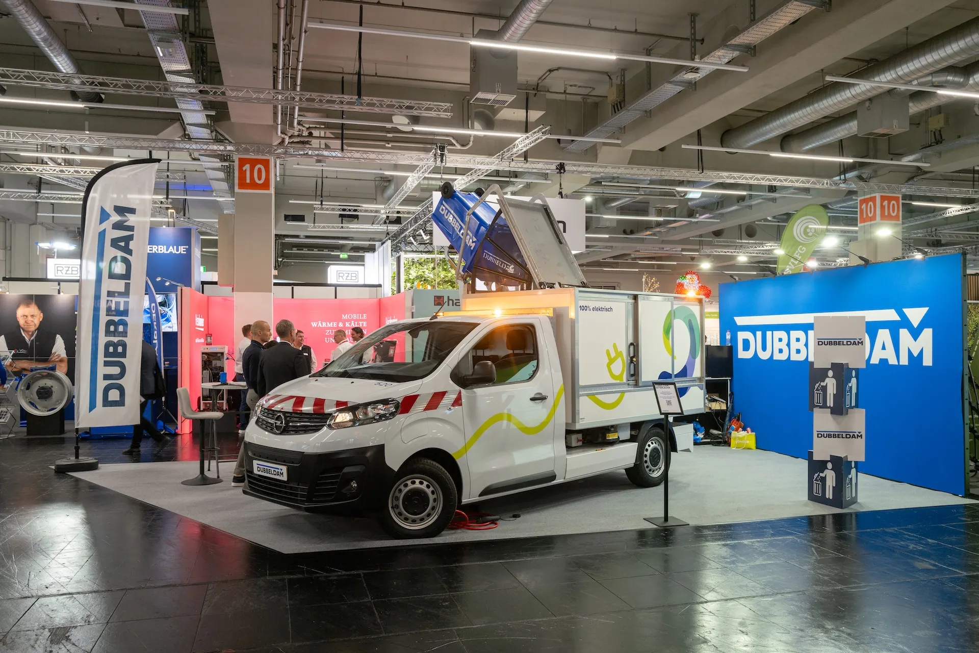 Elektrisches Stadtfahrzeug für kommunale Nutzung
