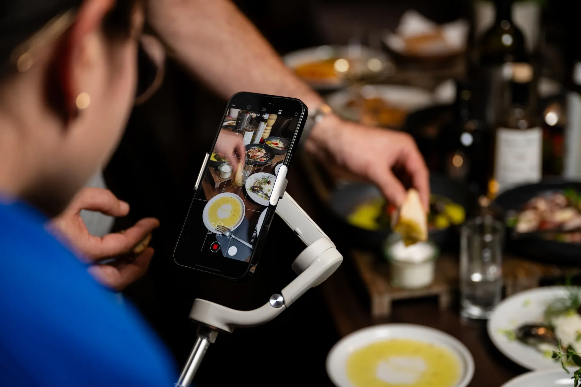 Social Media Video Story Aufnahme im Restaurant