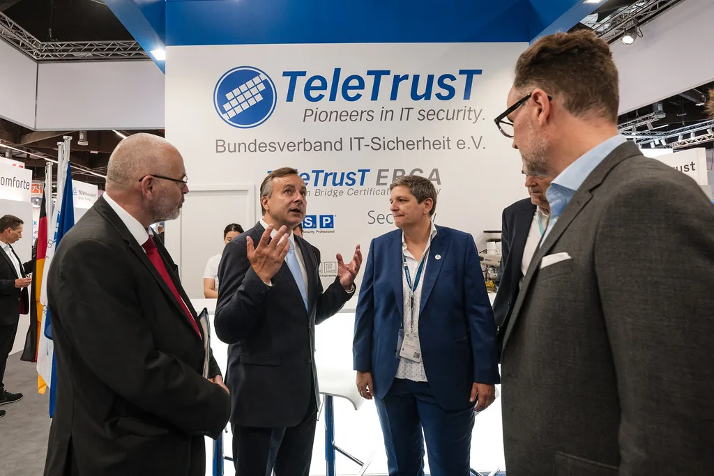 Conversation at a booth